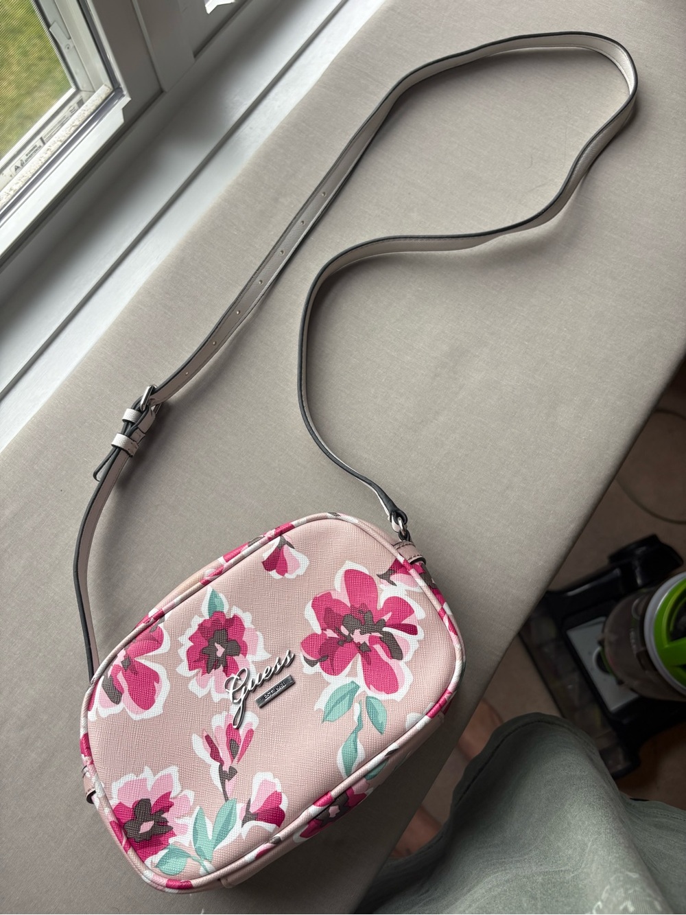 GUESS Pink Floral Crossbody Bag